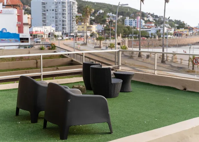 Hotel Genoves